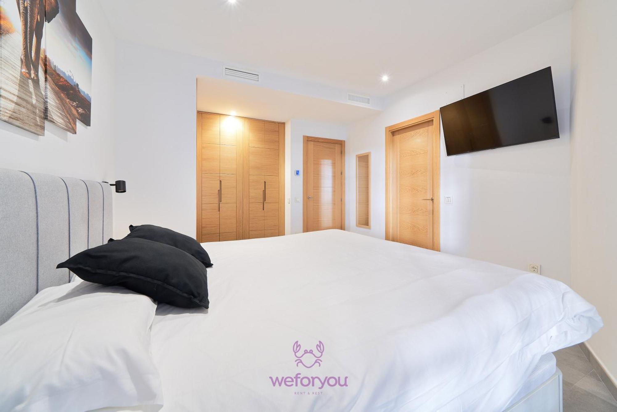 Weforyou Isla De Poniente 2 Bedrooms And Parking Benalmadena Bagian luar foto